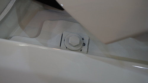 BMWフェンダー隙間後190112.JPG